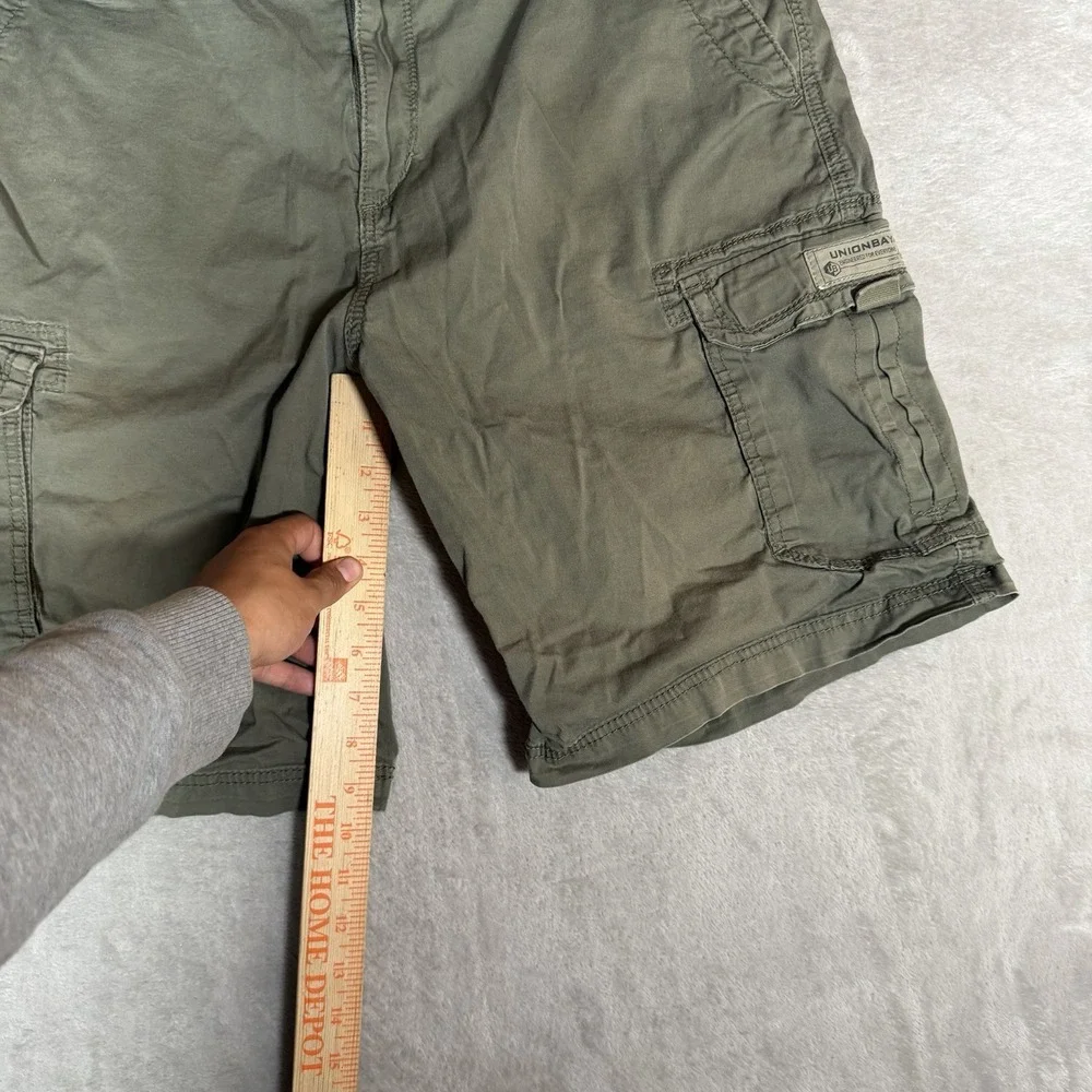 Unionbay Cargo Shorts Mens Size 38 Grey Stretch Cotton Casual Utility Pockets
